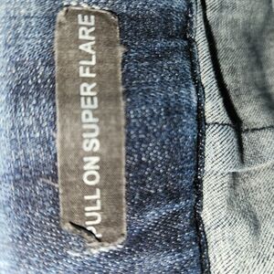 Super Flare Women's Judy Blue Jeans